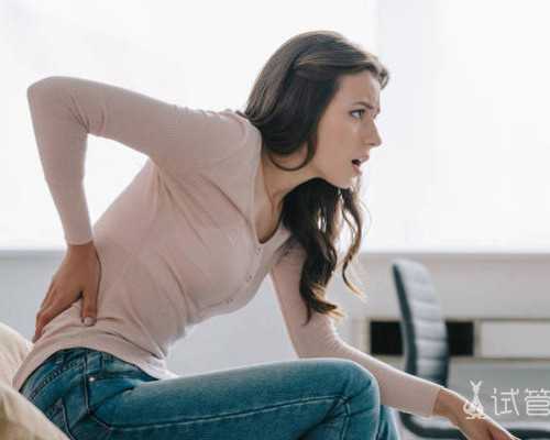 44岁女性二代移植胚胎不着床是什么原因 你有这些现象吗