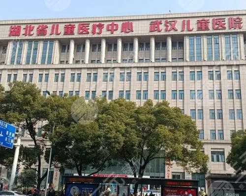 靠谱的代孕电话_代孕产子机构包成功,
              为什么只有供精的精子库没有