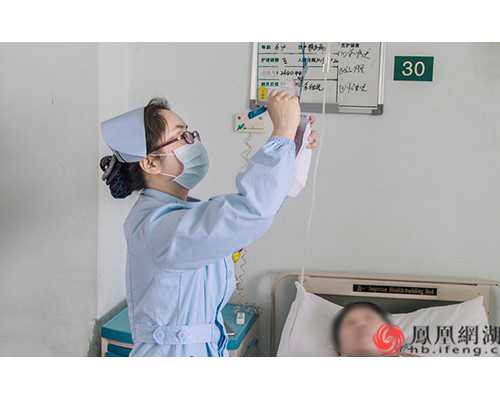 国内供卵价位&哪家机构做代孕最好,圆头VS扁头安抚奶嘴：从年龄、舒适度等区