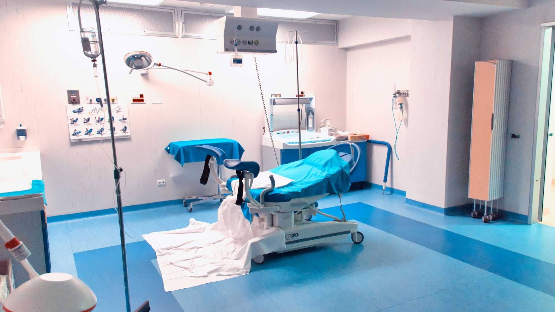 鲜胚移植第十二天白板有姨妈感是失败了吗